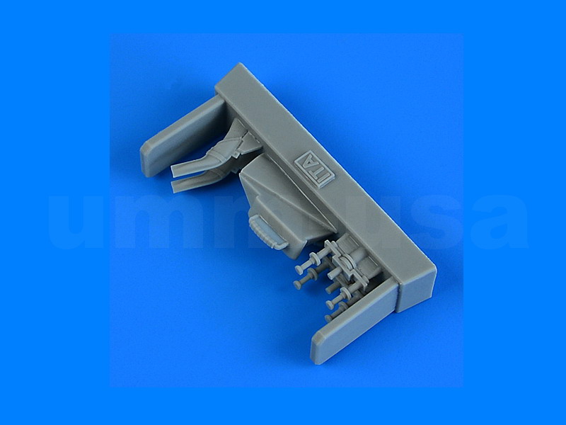 QB32312 F-35A Lightning II remove before flight covers 1/32